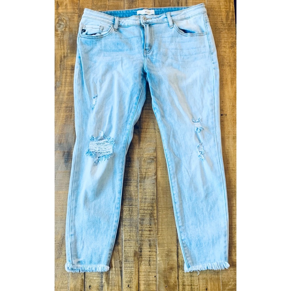 KanCan Light Wash Jeans